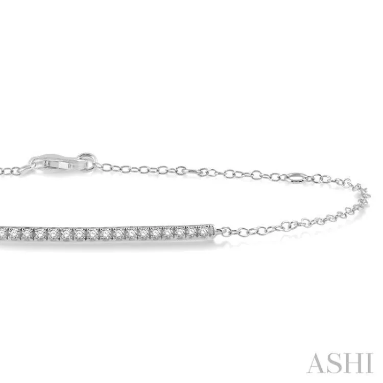 1/5 Ctw Bar Shape Round Cut Diamond Link Chain Bracelet in 10K White Gold