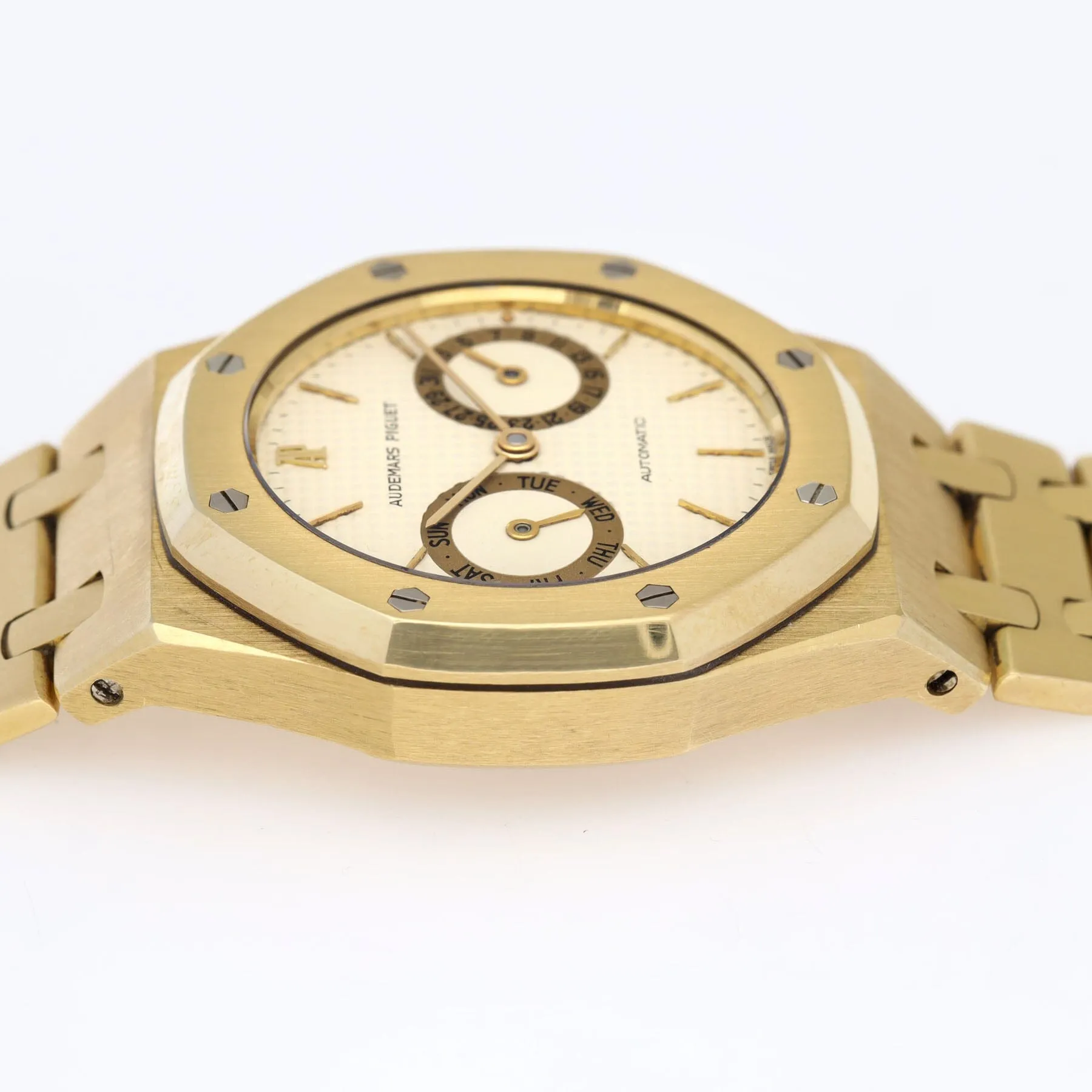 Audemars Piguet Royal Oak Day-Date 25572BA "Owl" cream dial