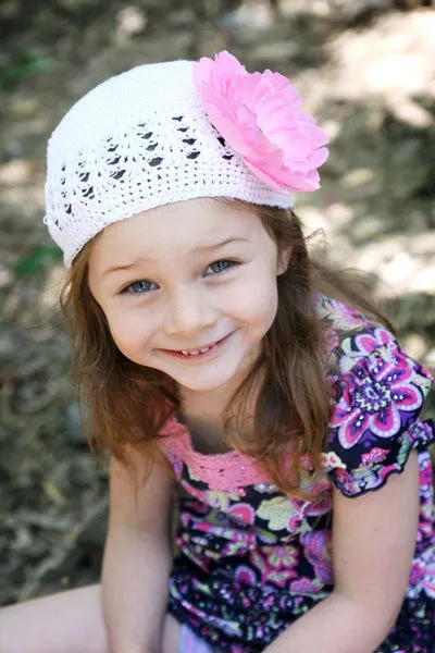 Baby Bezak - White Cap With Pink Flower