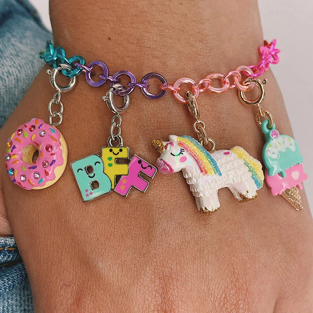 Charm It! Chain Bracelet Rainbow