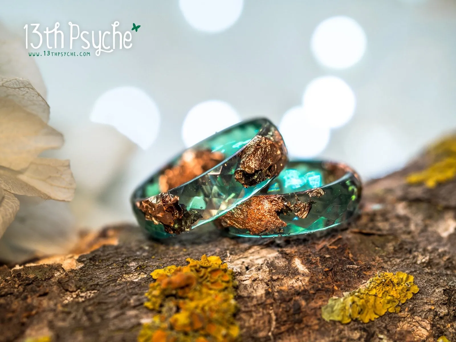 Dark green and rose gold flakes faceted resin ring