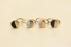 Gemstone Split Ring Round