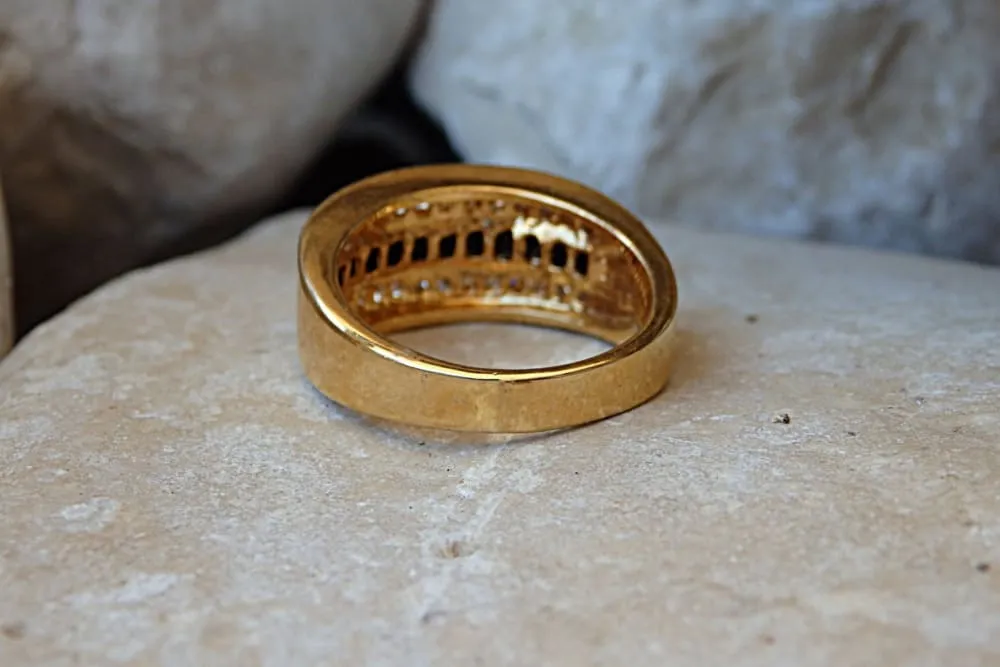 Gold Onyx Ring