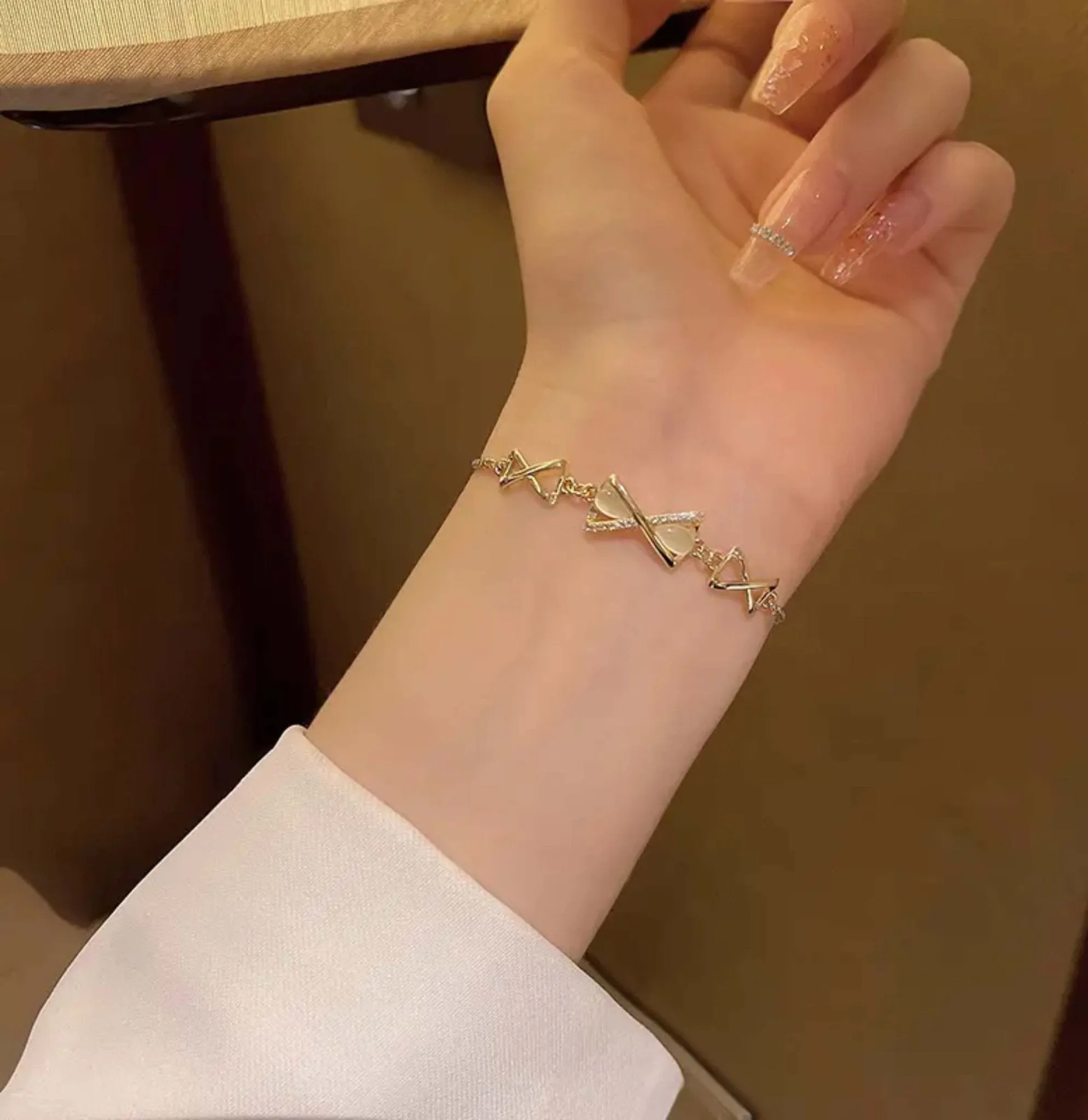 Korean style ladies bracelet