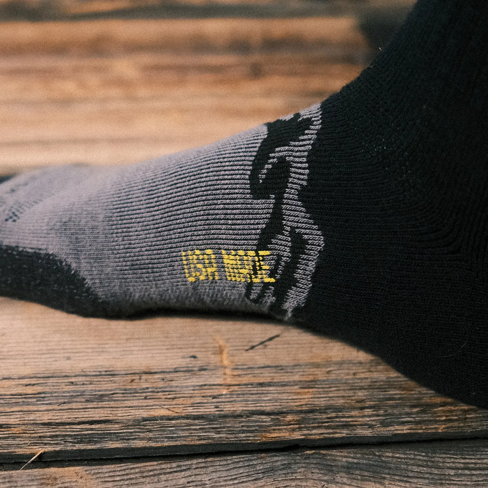 Lightweight Mountain Ridges Crew Sock