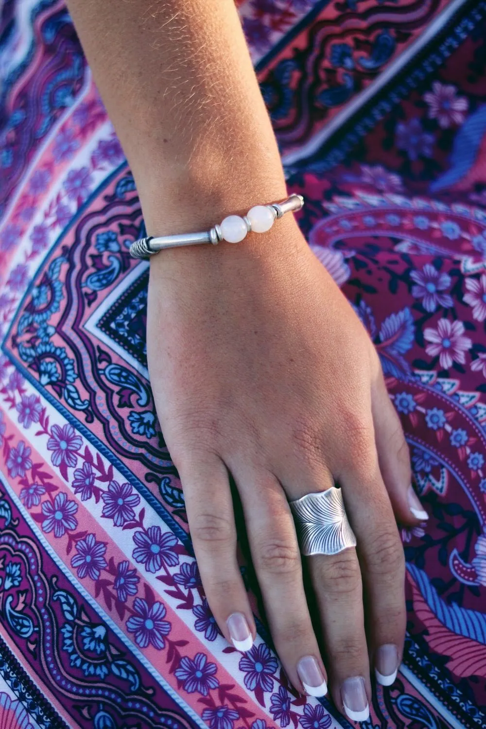 MOONSTONE CALMING BRACELET