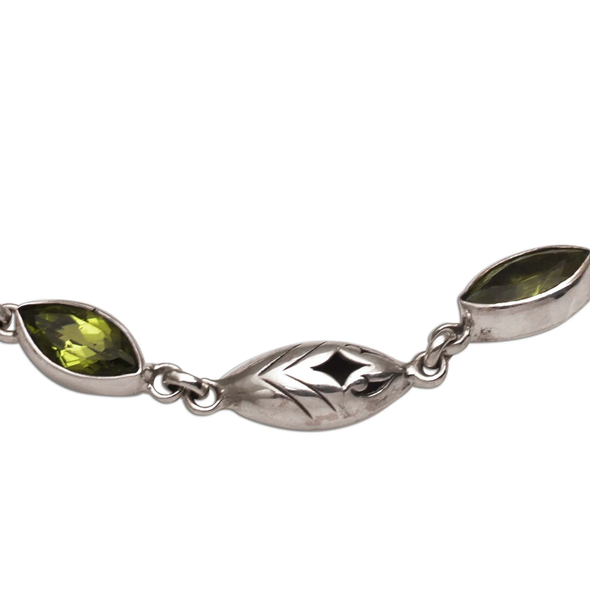 Opulent Nature Balinese Peridot and Sterling Silver Link Bracelet