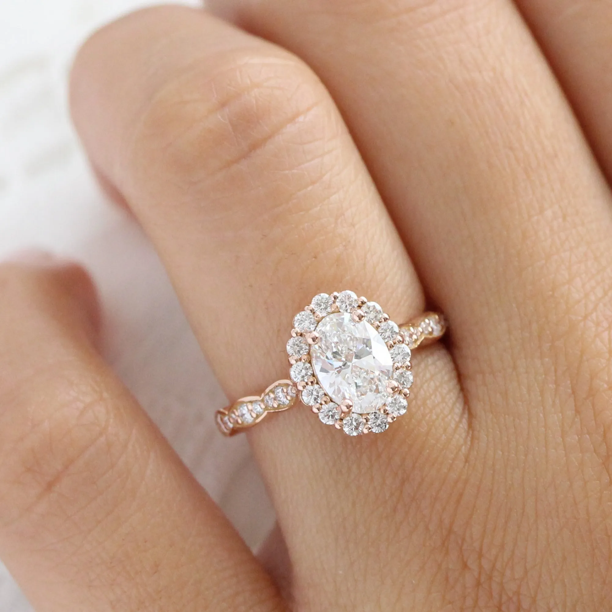 Oval Lab Diamond Ring Scalloped Band w/ Natural Diamonds in Luna Halo Ring