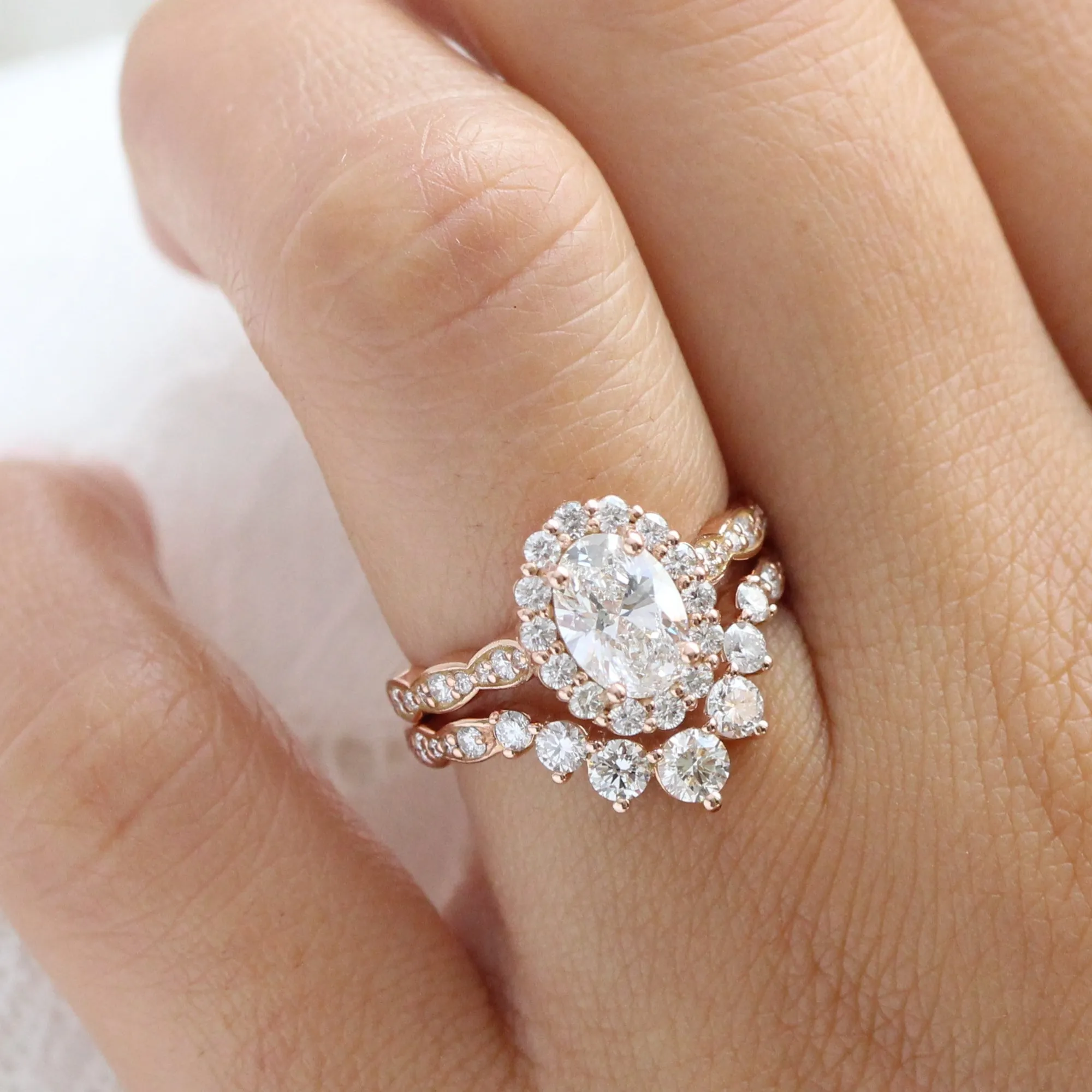 Oval Lab Diamond Ring Scalloped Band w/ Natural Diamonds in Luna Halo Ring