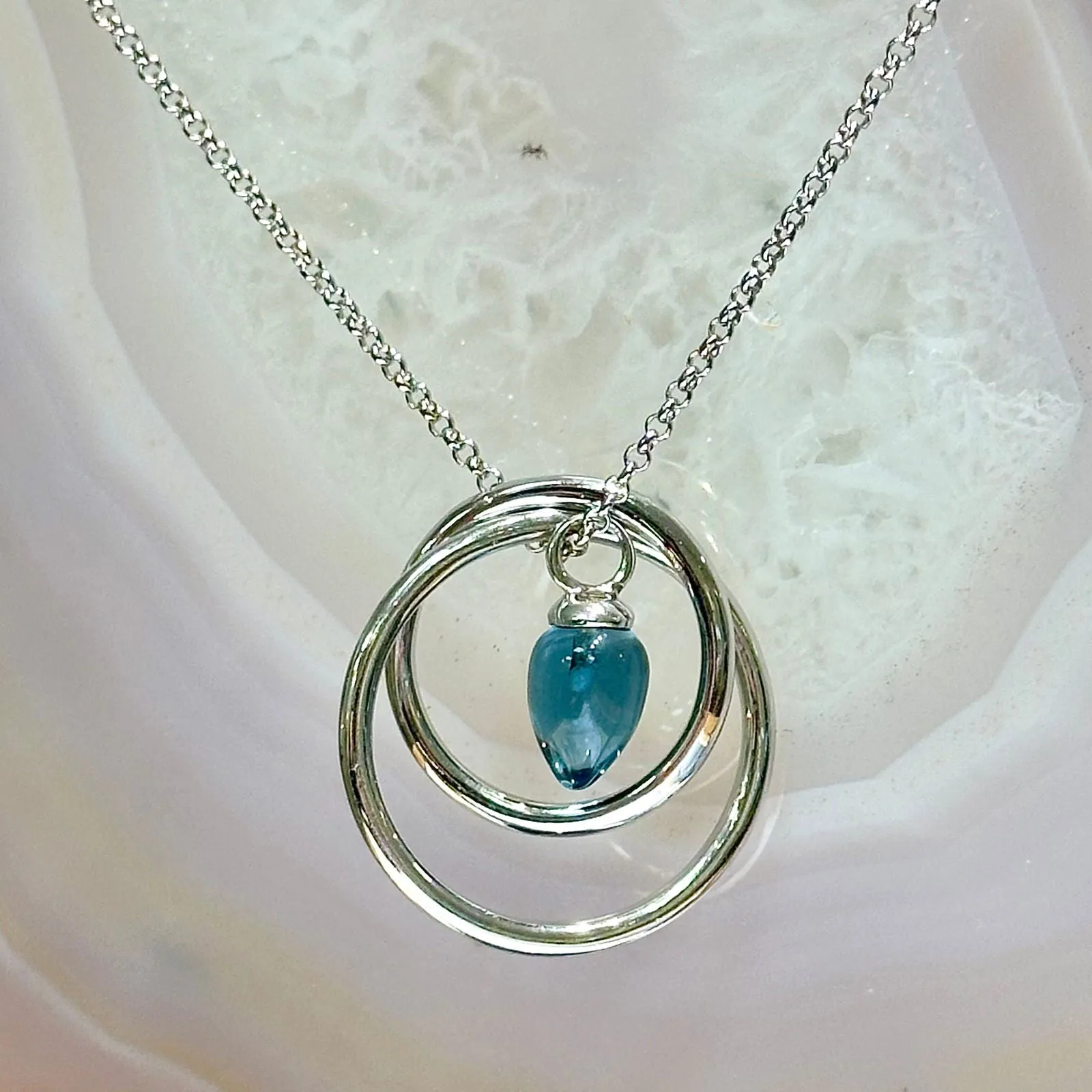 Pendulum Necklace