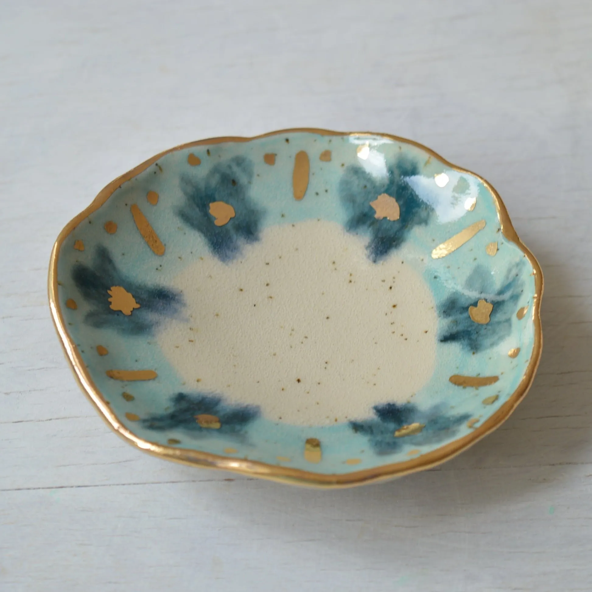 Ring dish No. 6