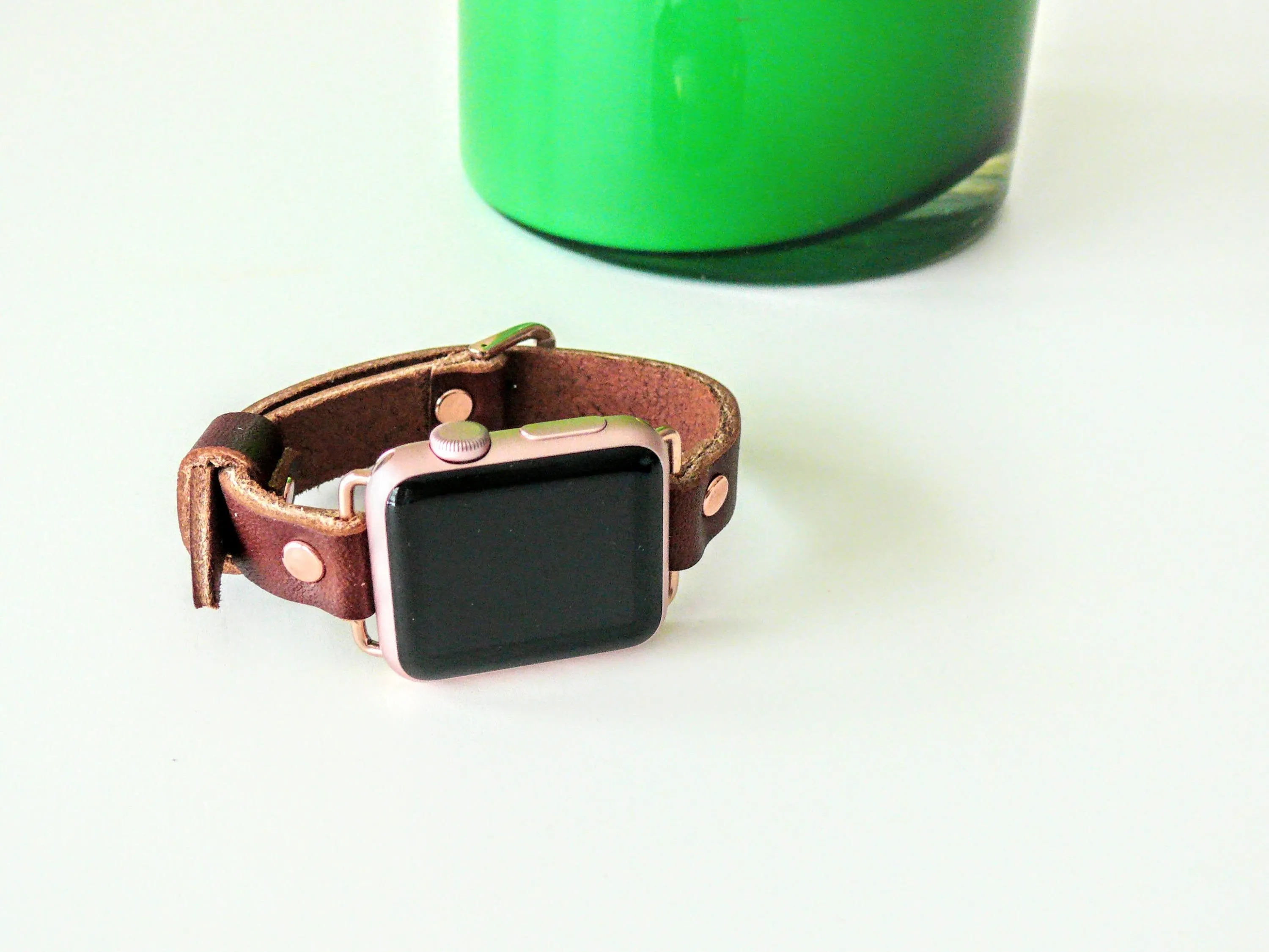 Single wrap watch band • Full grain brown leather