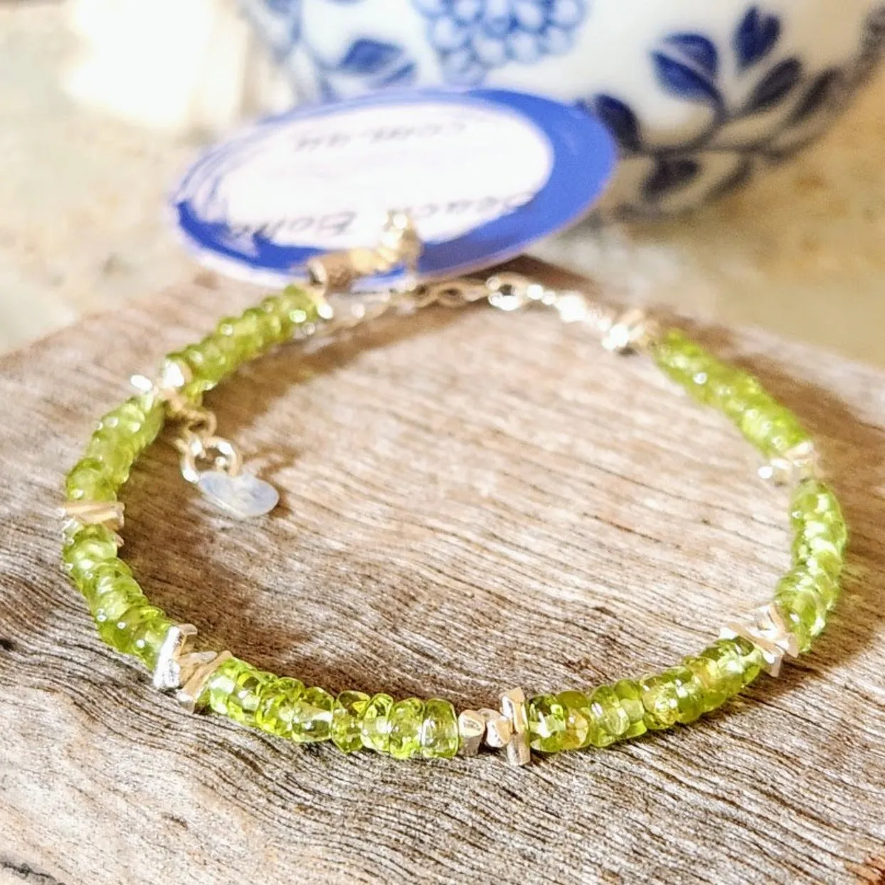 SPICY GREEN - HILLTRIBE PERIDOT 925 BRACELET