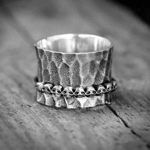 Stainless Steel Gothic Multi-Skull Hammered Band Ring