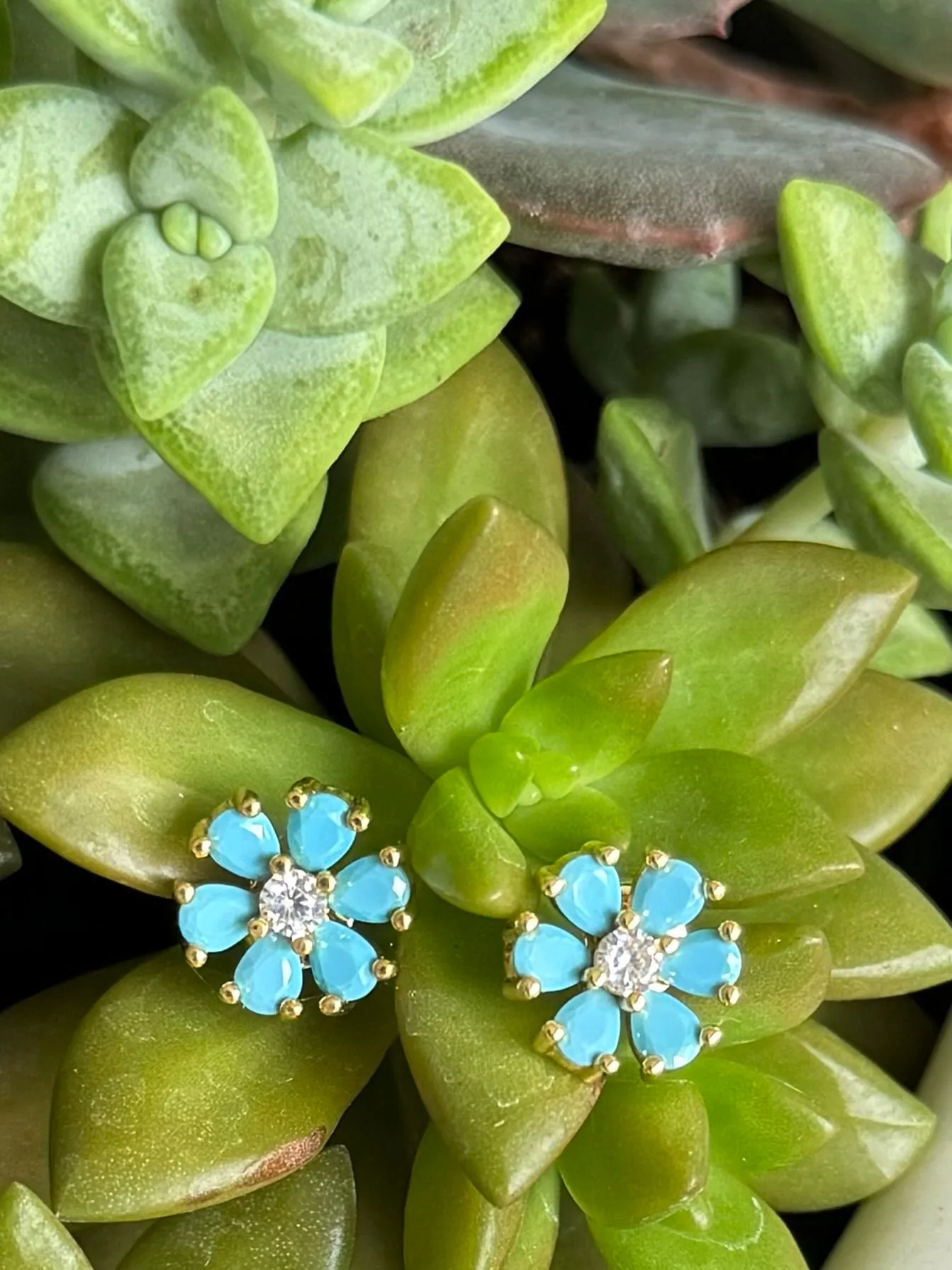 Turquoise Stone Flower Studs