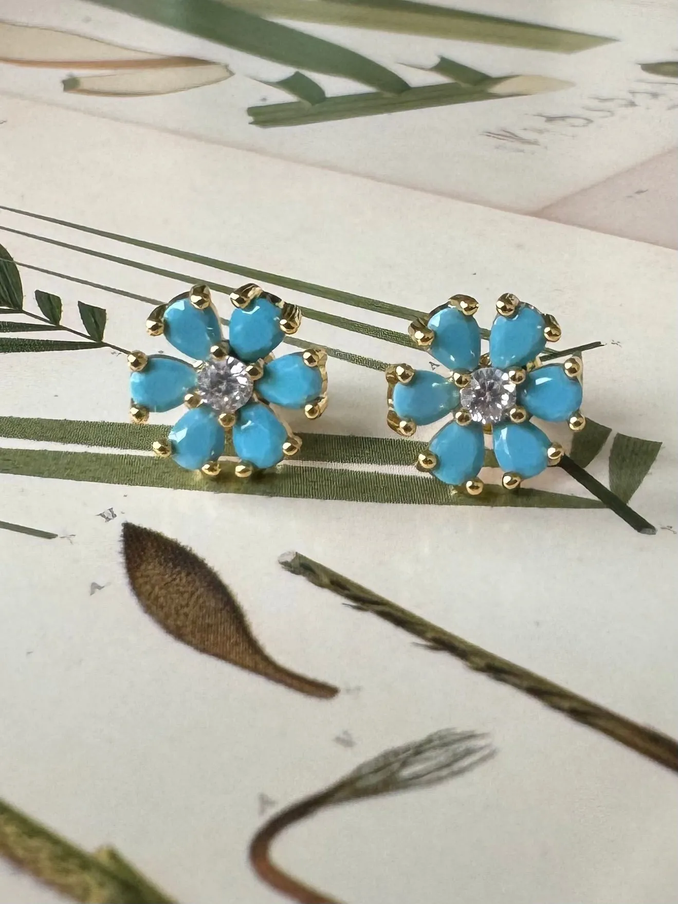 Turquoise Stone Flower Studs