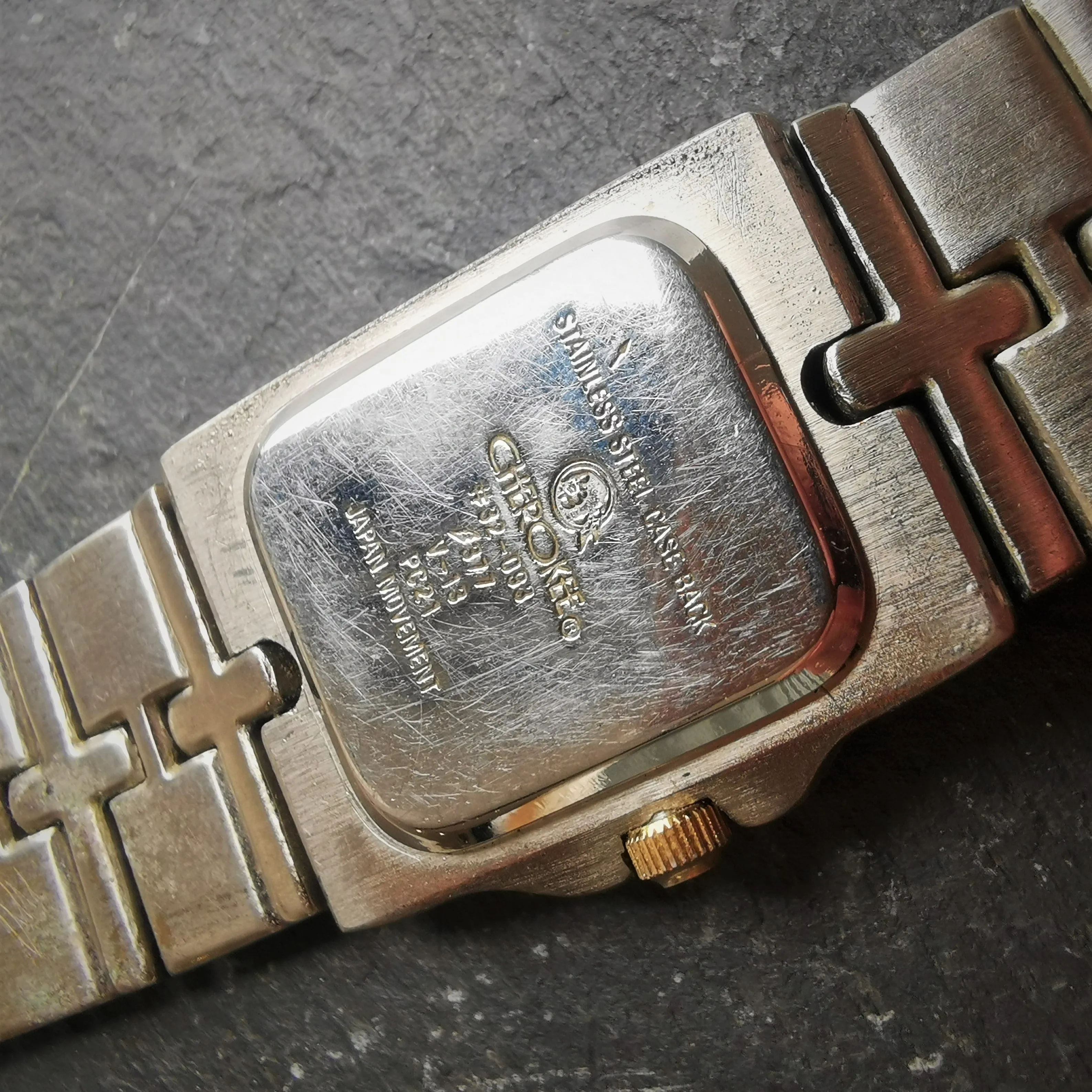 Vintage CHEROKEE Brushed Chrome And Gold Plated Women's Quartz Watch