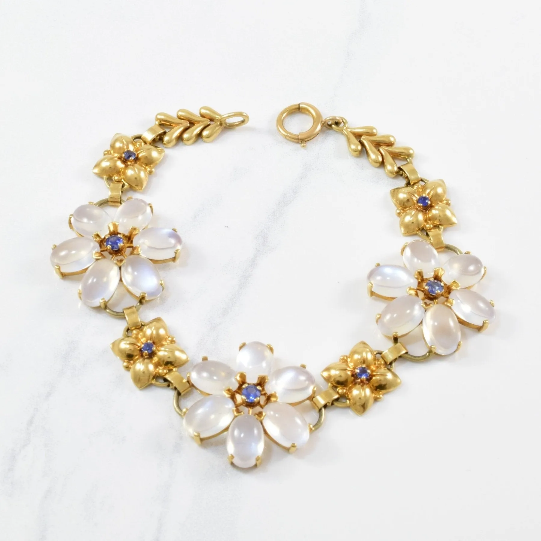 'Wordley, Allsopp, and Bliss' Sapphire & Moonstone Bracelet | 0.65ctw, 31.50ctw | 8" |